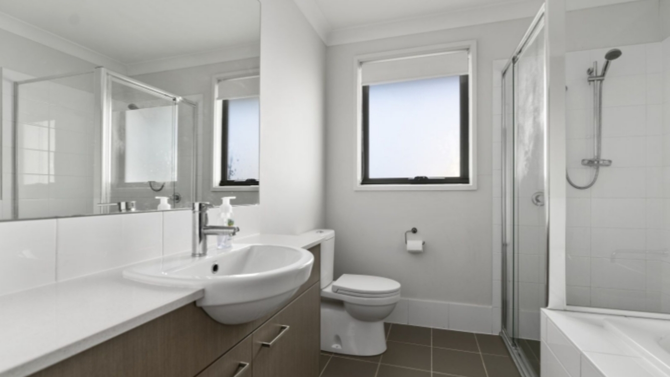 Stylish Townhouse - National Rental Affordability Scheme (NRAS) - 40 Thomas Icely Ave, Bungarribee NSW 2767 - 3