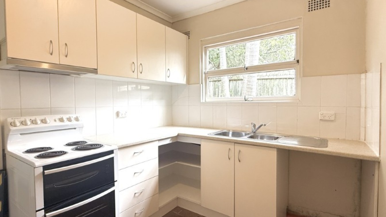 Generous in size and in heart - 26 Kensington Rd, Summer Hill NSW 2130 - 6