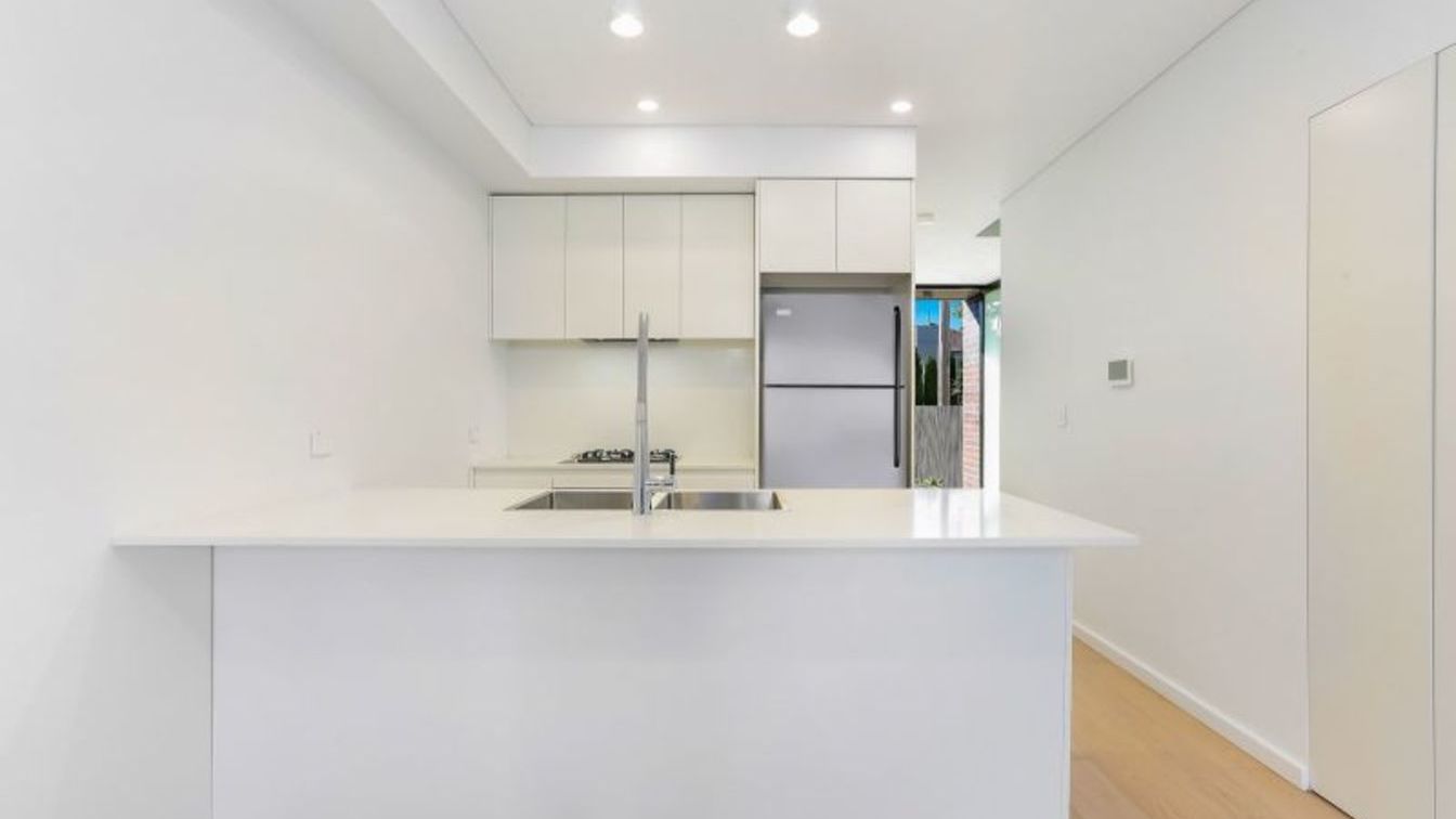 Brand New Terrace - 5/10 Midlothian Ave, Beverly Hills NSW 2209 - 2