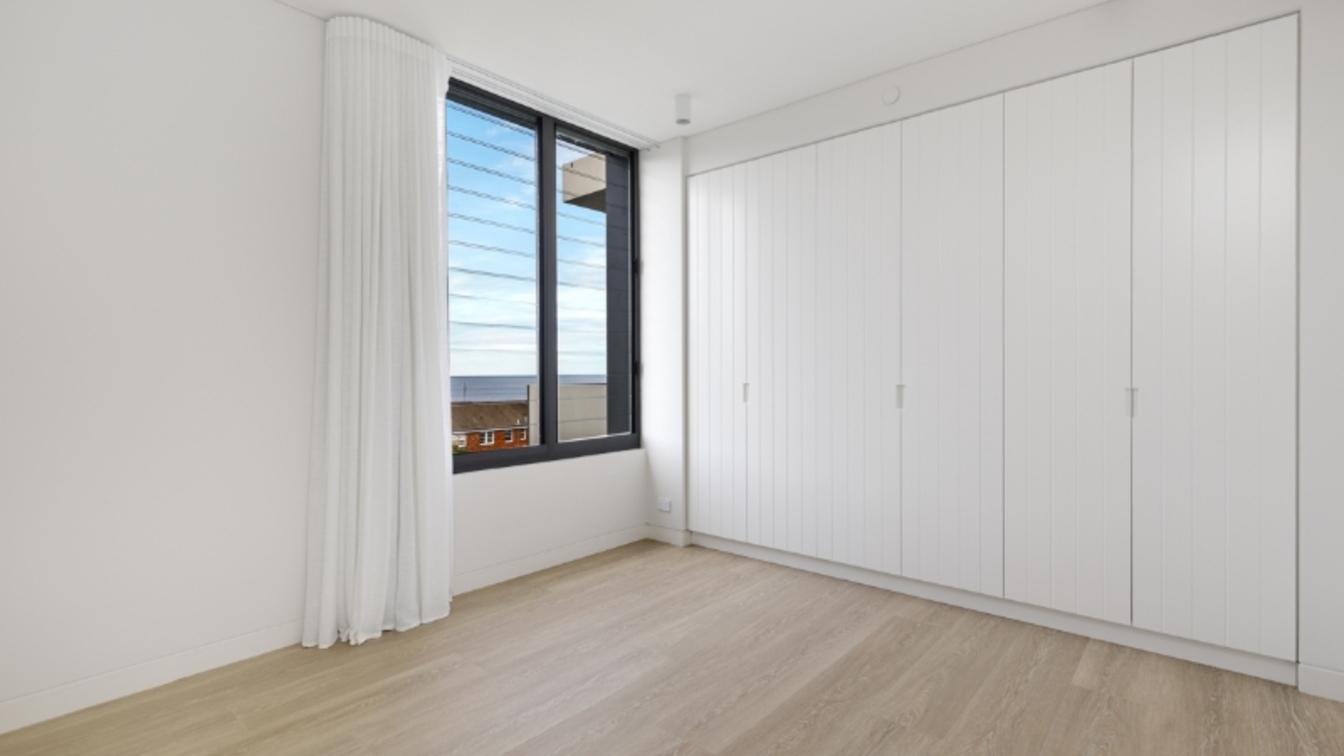 AFFORDABLE HOUSING 1 bed apartment with water views - 11/14 Fletcher St, Bondi NSW 2026 - 6