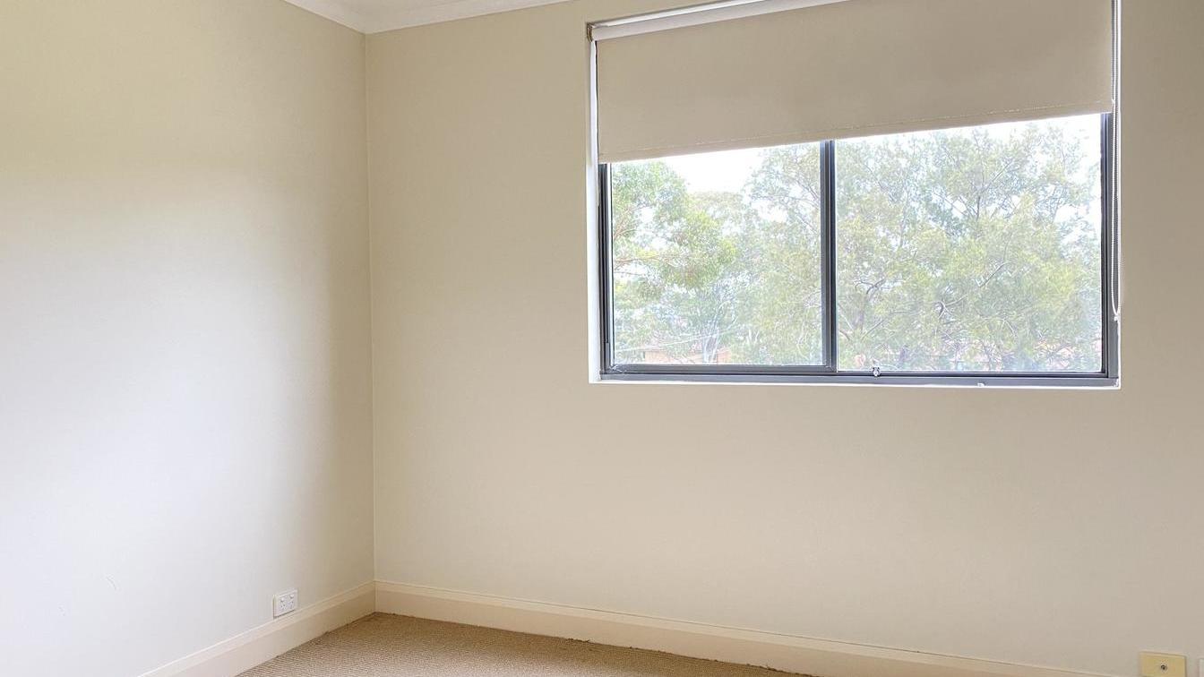 2 bedroom split-level unit - 15E / 541 Pembroke Road Leumeah, Leumeah NSW 2560 - 3