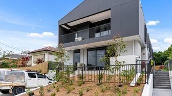 BRAND NEW 2 bedroom townhouse IDEAL for a couple - 4/14 Ventura Ave, Miranda NSW 2228 - 1