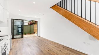 BRAND NEW 2 bedroom townhouse IDEAL for a couple - 4/14 Ventura Ave, Miranda NSW 2228 - 2