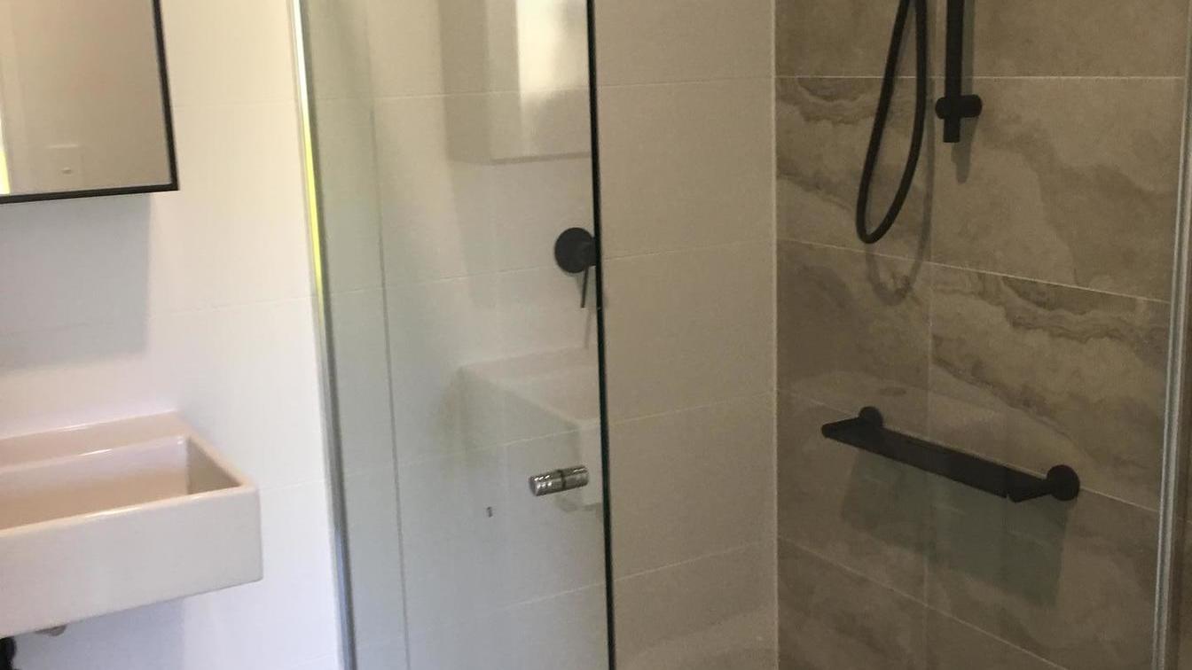 Stylish Two Bedroom Unit Close to Paramatta CBD!! - 8/62 Thomas St, Parramatta NSW 2150 - 6