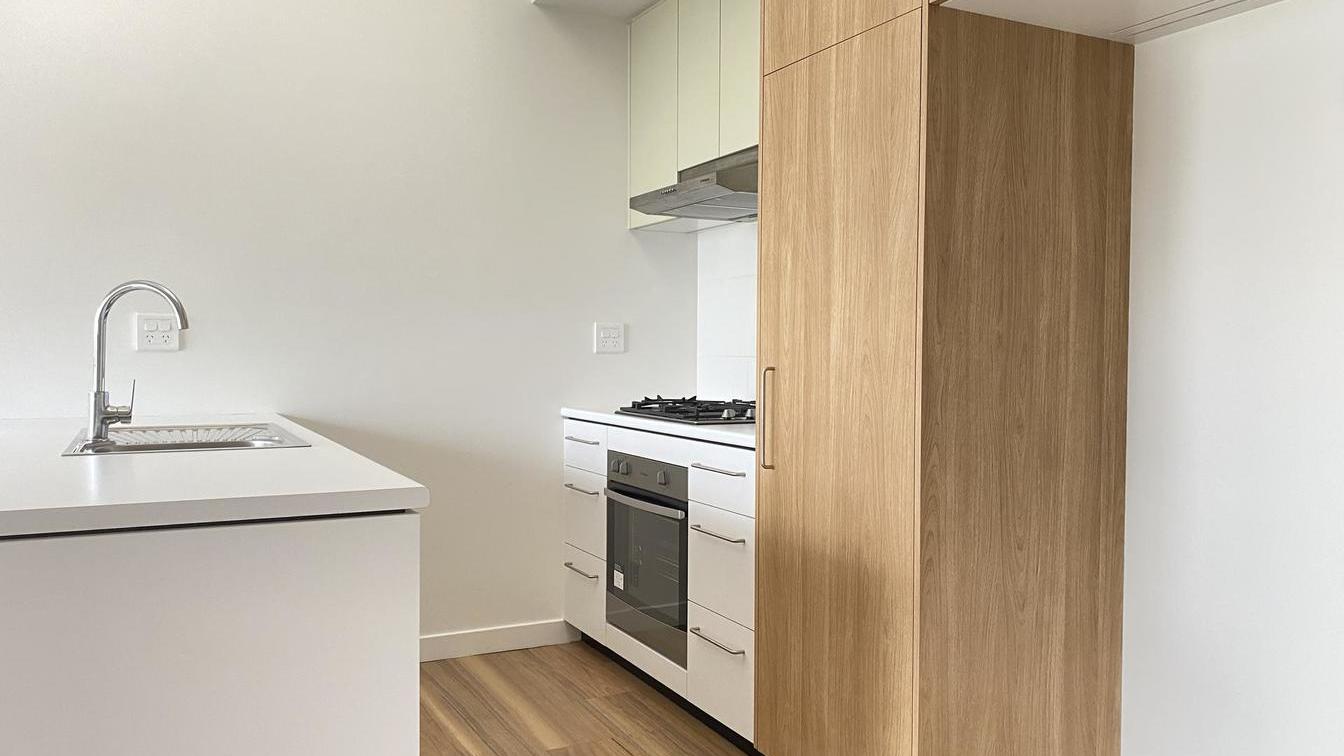 Modern 2 Bedroom Apartment - 311/90 Elizabeth Dr, Liverpool NSW 2170 - 2