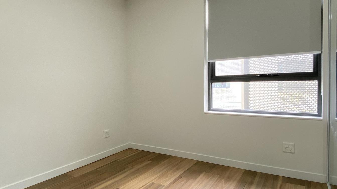 Modern 2 Bedroom Apartment - 311/90 Elizabeth Dr, Liverpool NSW 2170 - 5