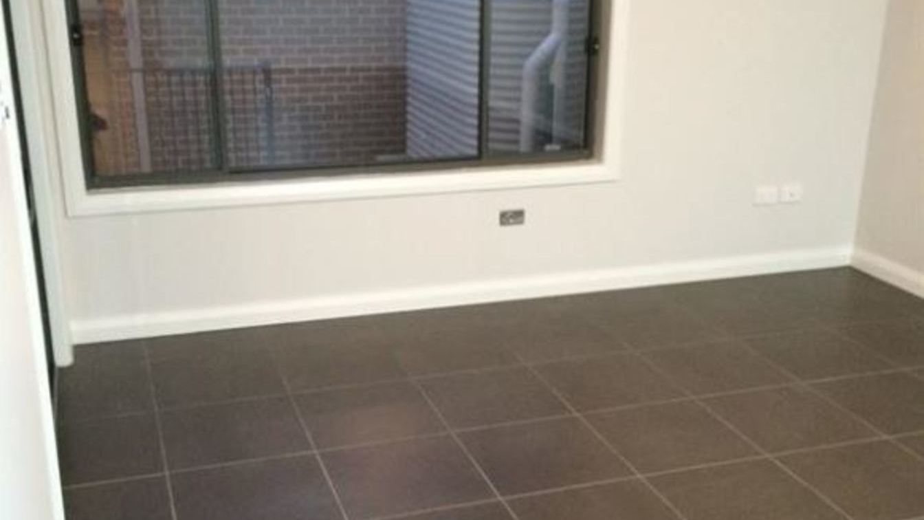 Family Friendly Home in Wadalba - 8/35 Figtree Blvd, Wadalba NSW 2259 - 3