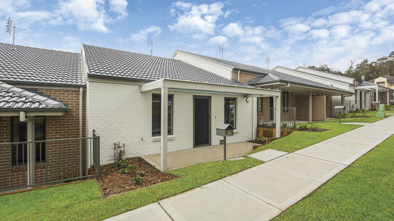 Great 3 bedder in highly sought after location - 5/35 Figtree Blvd, Wadalba NSW 2259 - 3