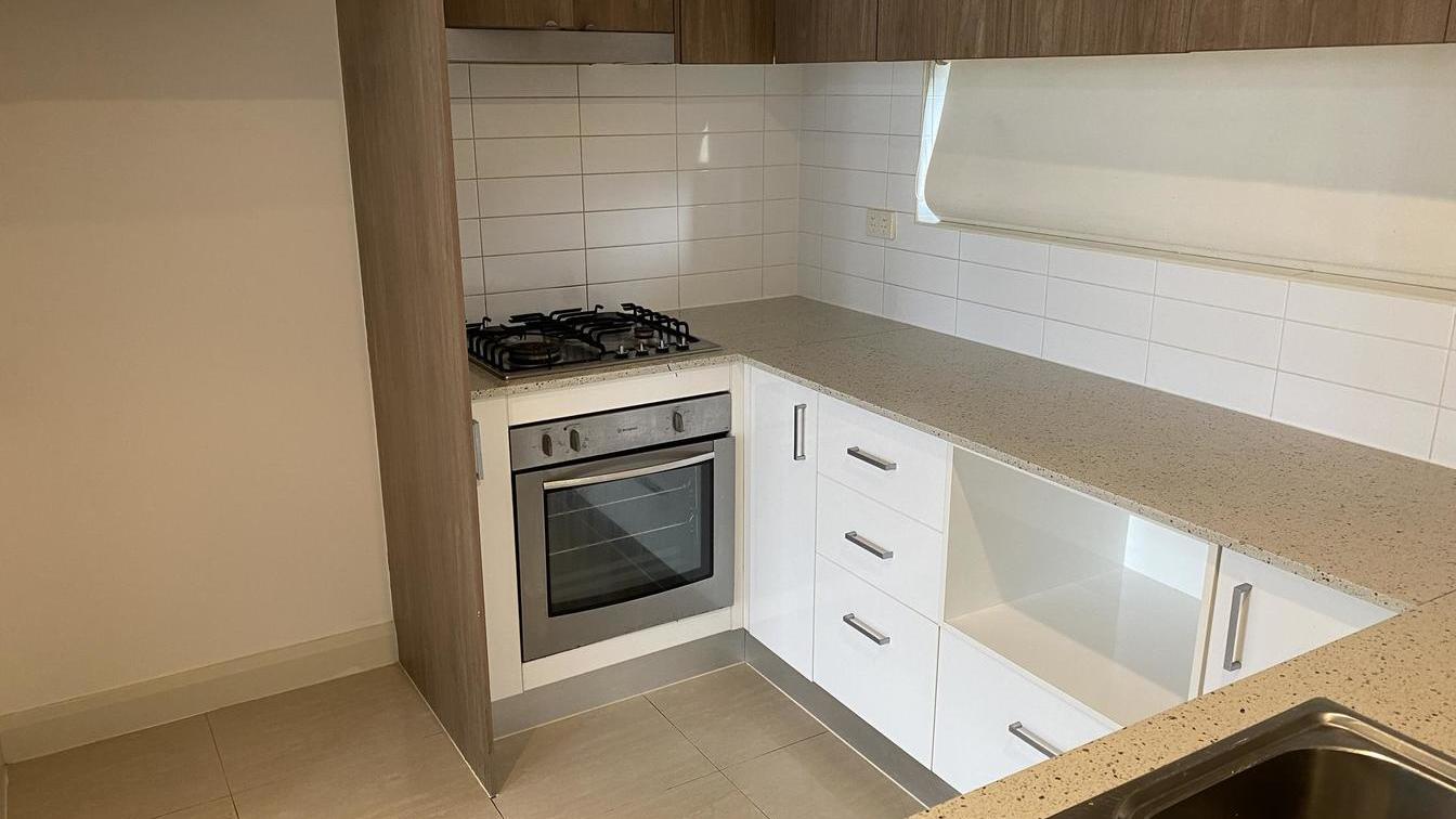 Split level 2 bedroom unit - 27e/541 Pembroke Rd, Leumeah NSW 2560 - 2
