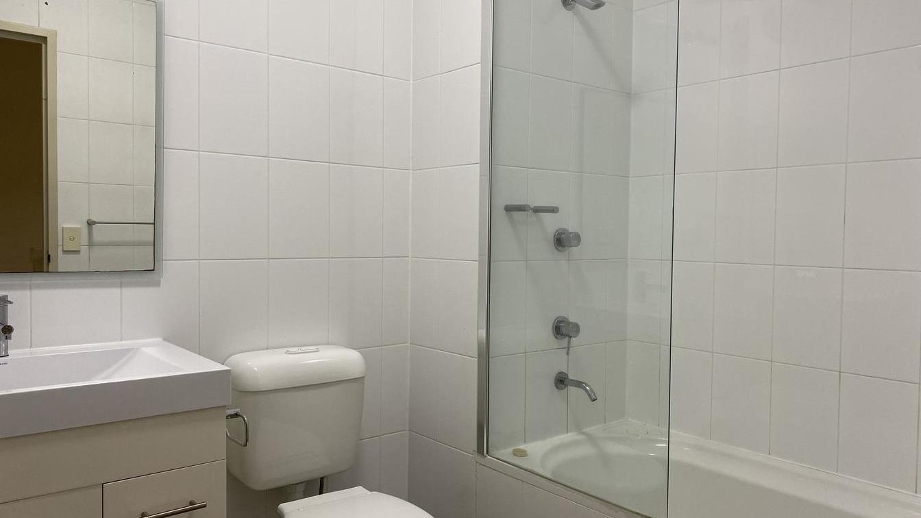 Split level 2 bedroom unit - 27e/541 Pembroke Rd, Leumeah NSW 2560 - 4