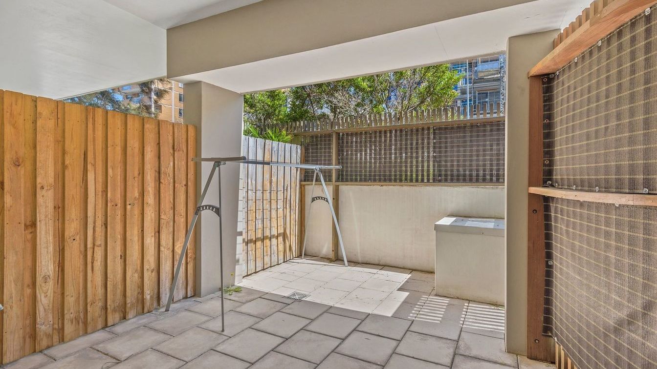 Affordable Housing in Bondi - 2/64 Penkivil St, Bondi NSW 2026 - 5