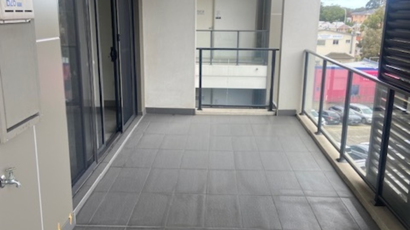 1-Bedroom Unit in the Heart of Fairfield – Available Now! - 406/7 Hamilton Rd, Fairfield NSW 2165 - 6