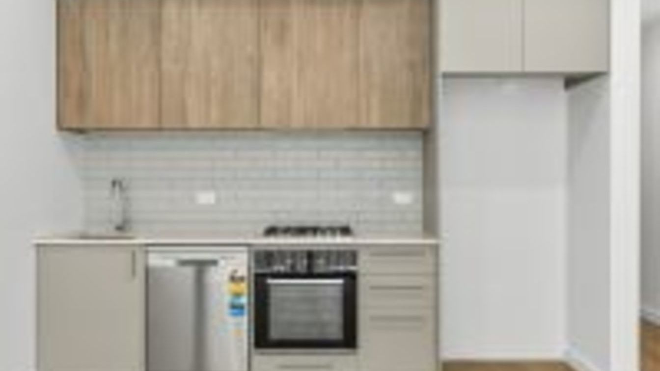 Brand New Apartment with walking distance to the Beach – Eligibility Criteria Applies - 9/300 Clovelly Rd, Clovelly NSW 2031 - 2