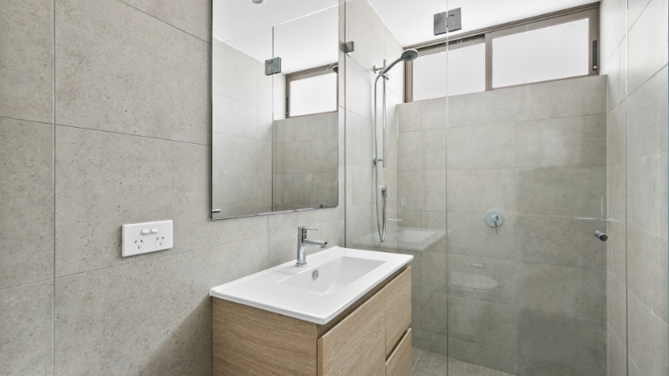 Two Bedroom Apartment with walking distance to the Beach – Affordable Housing Eligibility Criteria Applies - 7/300 Clovelly Rd, Clovelly NSW 2031 - 3