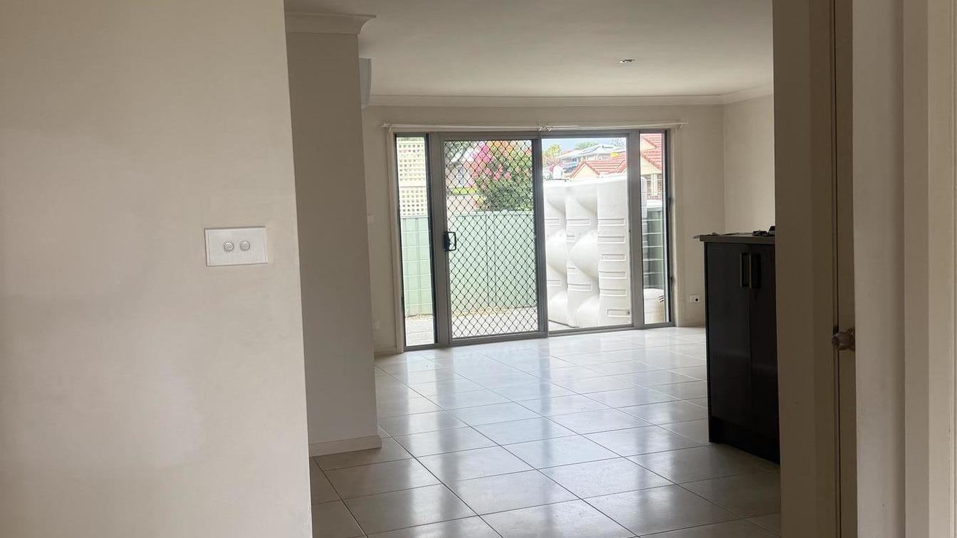 Lovely Villa Close to Town - 4/17 Table St, Port Macquarie NSW 2444 - 2