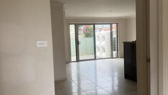 Lovely Villa Close to Town - 4/17 Table St, Port Macquarie NSW 2444 - 2