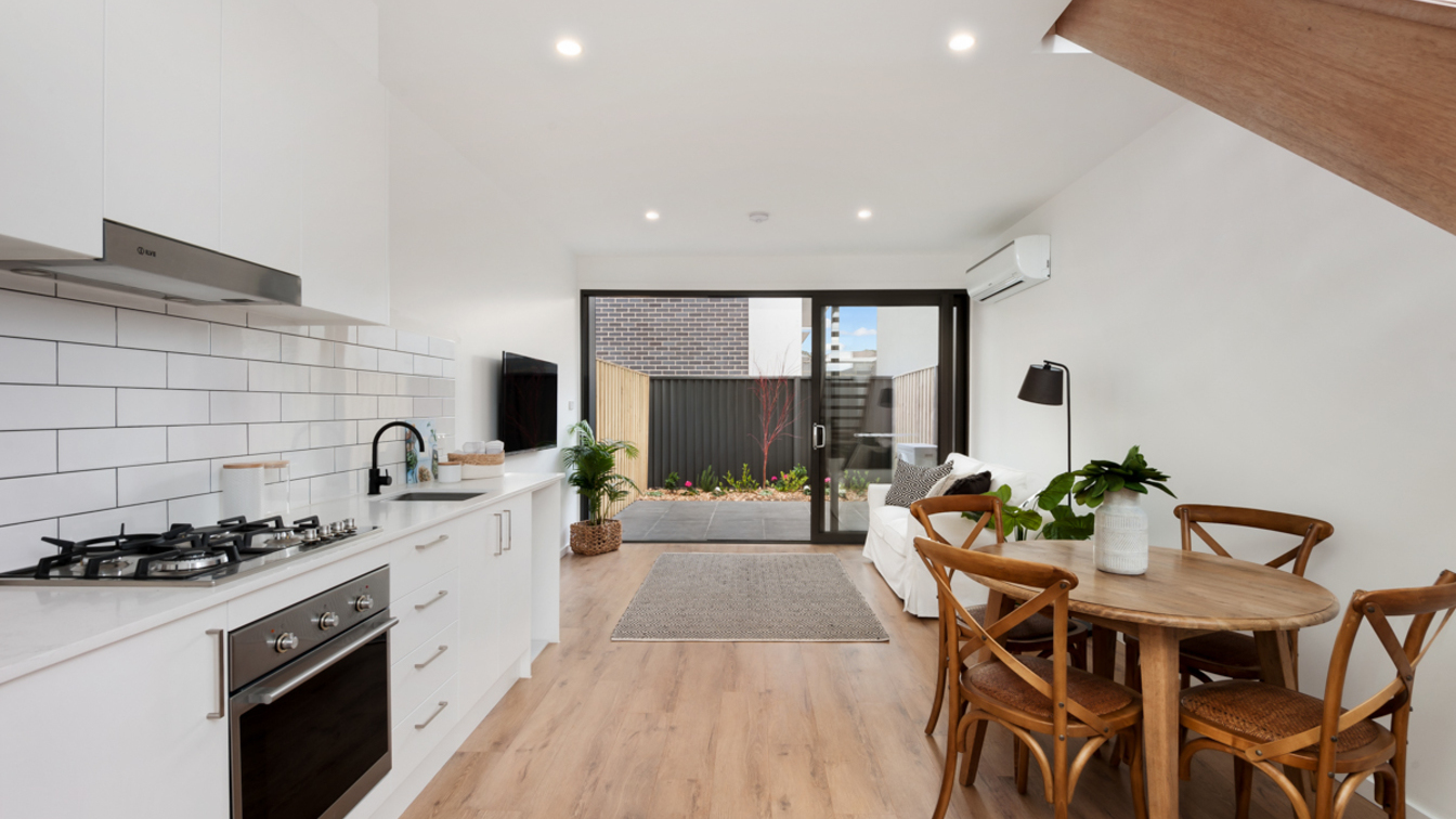 Affordable Housing - Elevated Outlook in Small complex - 5/10 Durbar Ave, Kirrawee NSW 2232 - 1