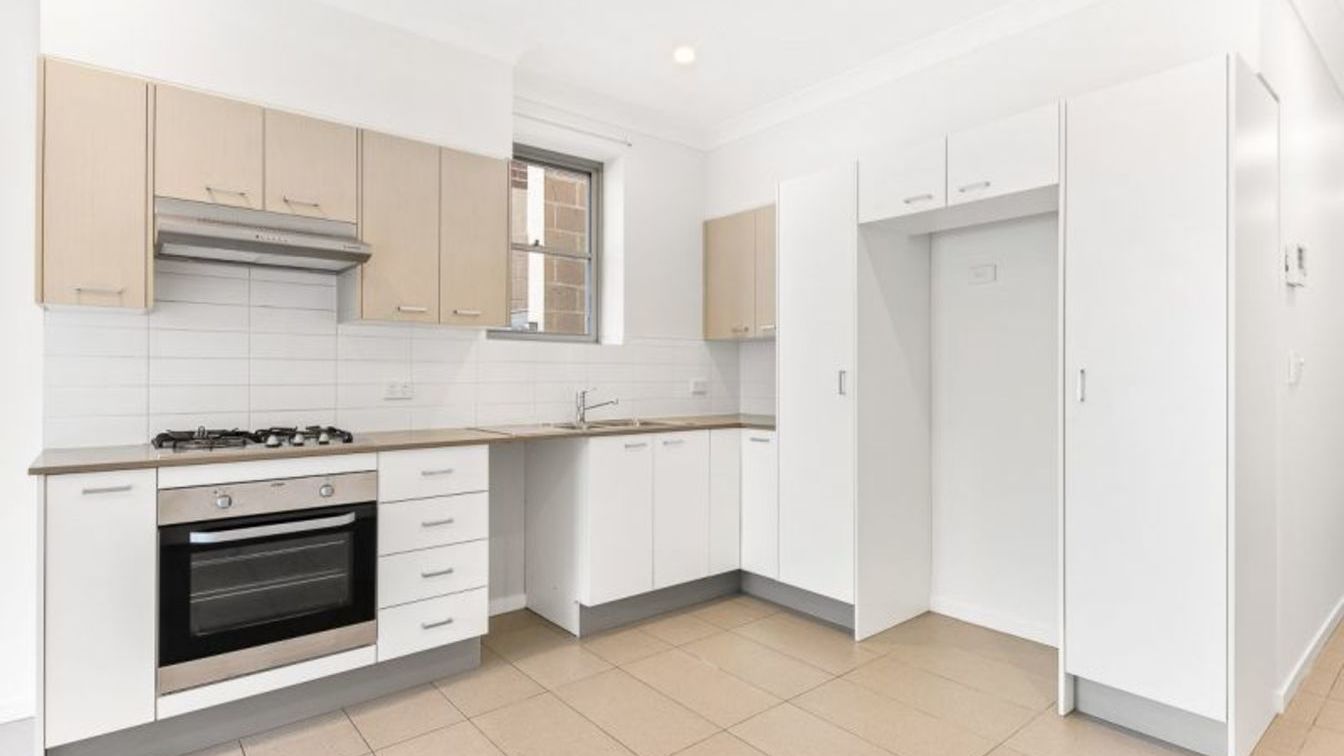 Modern One Bedroom Apartment - National Rental Affordability Scheme (NRAS) - 203/16 Collett Parade, Parramatta NSW 2150 - 2