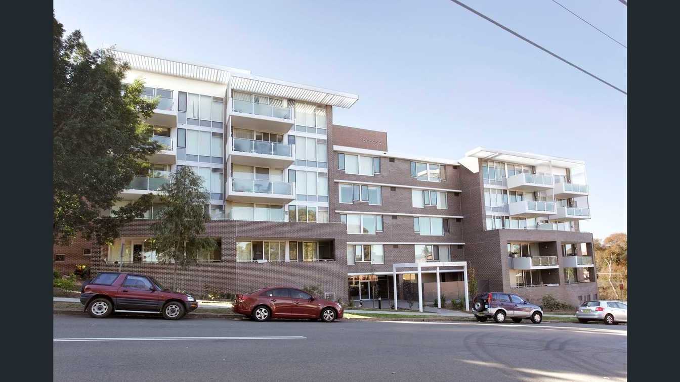 TWO BEDROOMS UNIT IN A PRIME LOCATION! - 56/3 Shortland St, Telopea NSW 2117 - 1