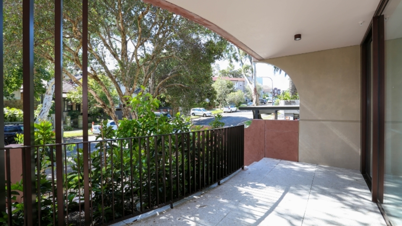 Discount to Market Housing - 2 bedroom luxury apartment - 104/81 Wellington St, Bondi Beach NSW 2026 - 1