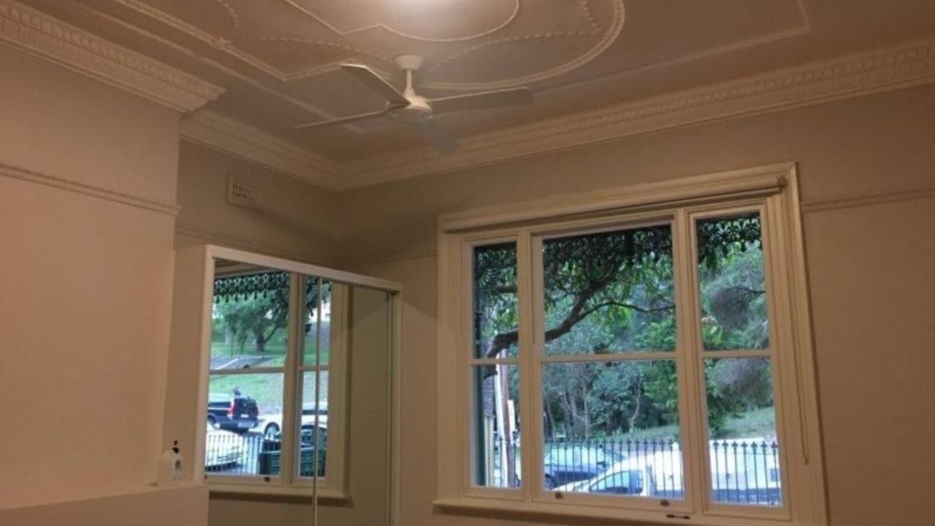 Refurbished Heritage Studio for Rent! Available Now! - 27 Paul St, Bondi Junction NSW 2022 - 2