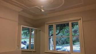 Refurbished Heritage Studio for Rent! Available Now! - 27 Paul St, Bondi Junction NSW 2022 - 2