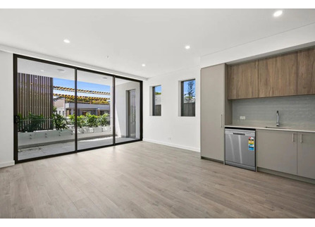 Brand New Apartments with walking distance to the Beach - 3/300 Clovelly Rd, Clovelly NSW 2031