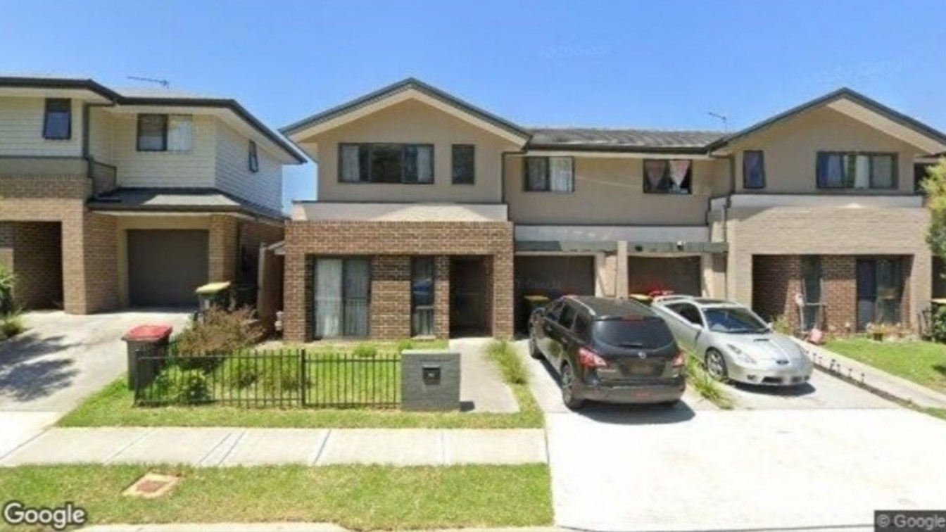 Three Bedroom Townhouse - National Rental Affordability Scheme (NRAS) - 32 Bubuk St, Bungarribee NSW 2767 - 1