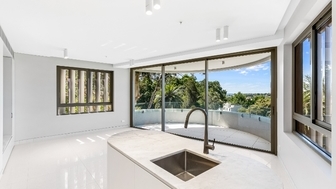Sophisticated Coastal Lifestyle - Discount to Market Housing - 7/21 Waverley Cres, Bondi Junction NSW 2022 - 2