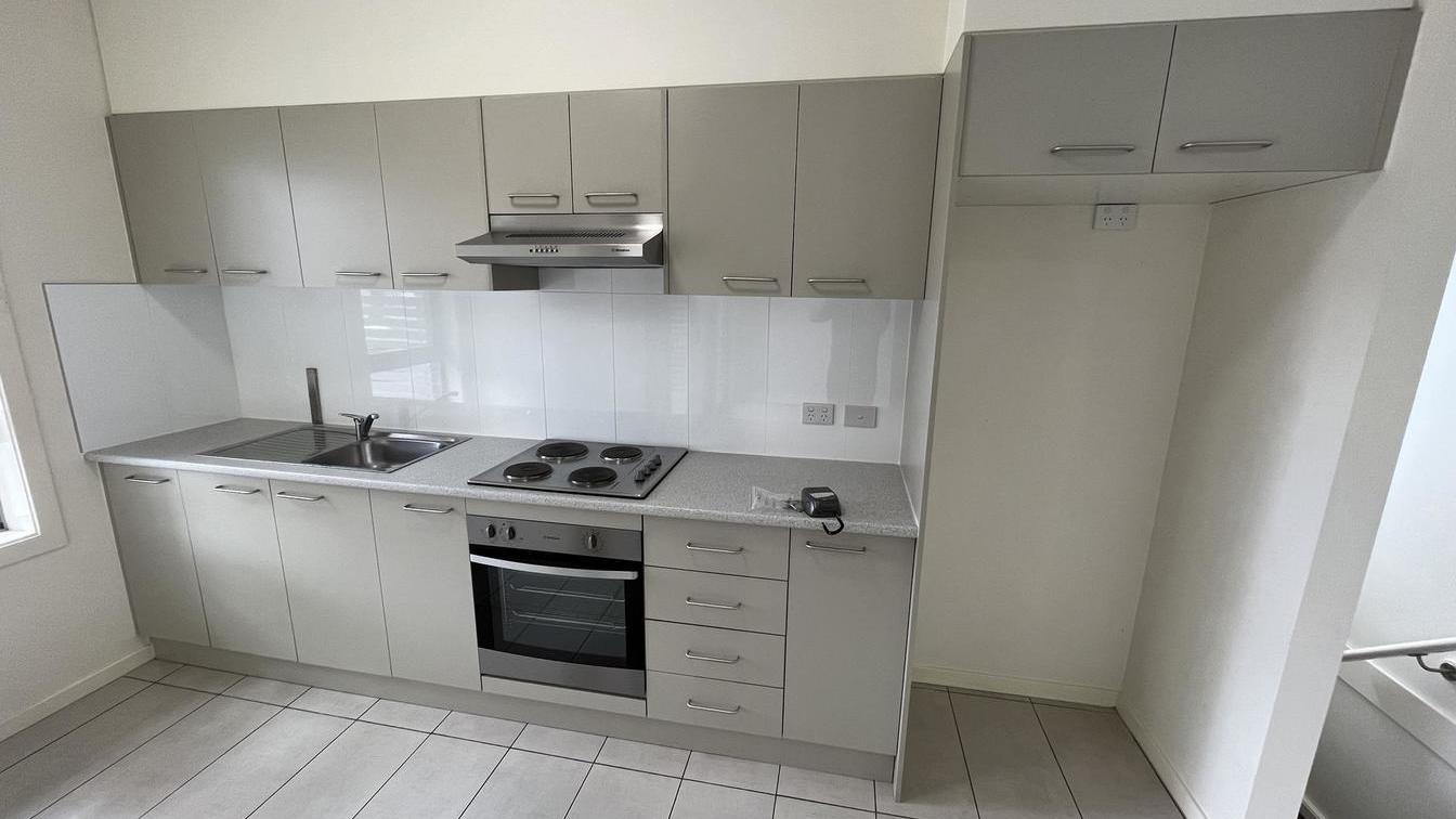 1 Bedroom Affordable Housing Unit  - 1/3 Ogilvy St, Peakhurst NSW 2210 - 4