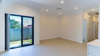 STYLISH COURTYARD TOWNHOUSE - Affordable Rental Housing - 3/28 Eldon St, Riverwood NSW 2210 - 4