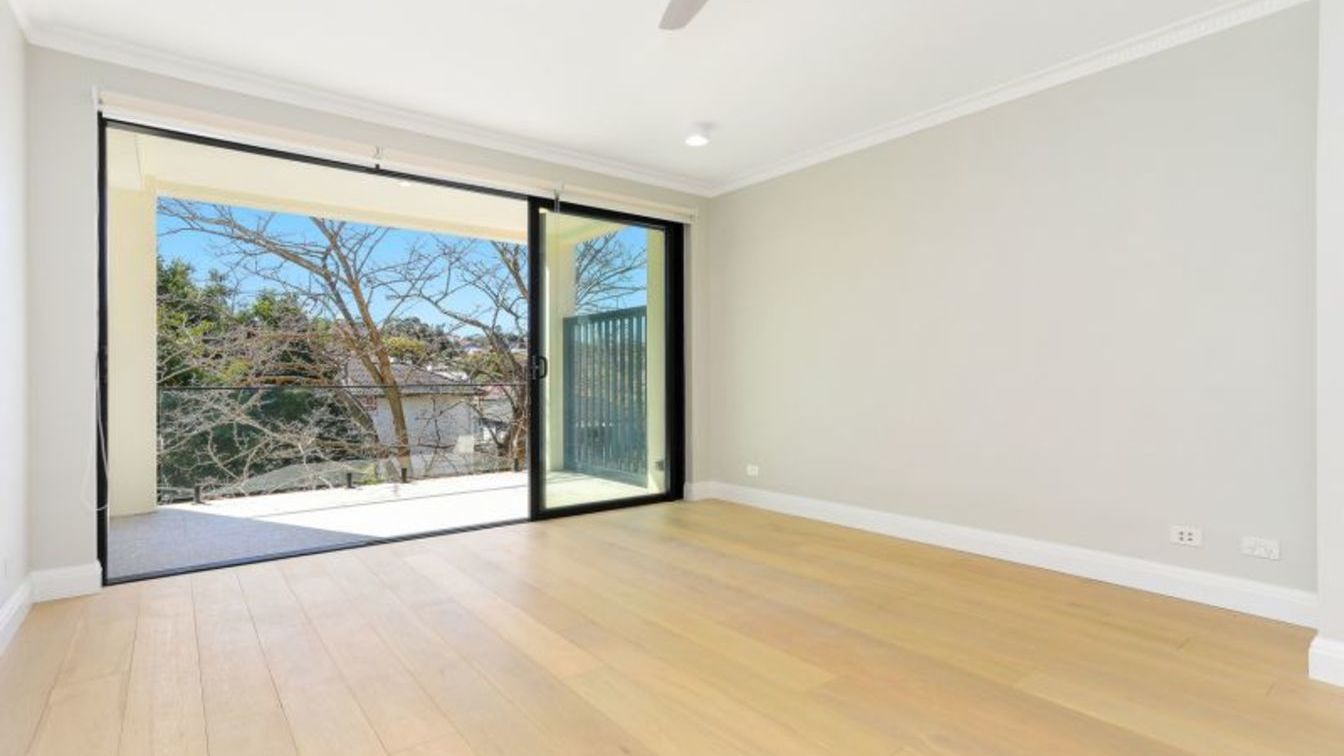 AFFORDABLE HOUSING As new penthouse - 5/29 Dolphin St, Randwick NSW 2031 - 5