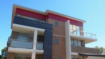 Affordable two bedroom unit - 9/24 Rosehill St, Parramatta NSW 2150 - 1