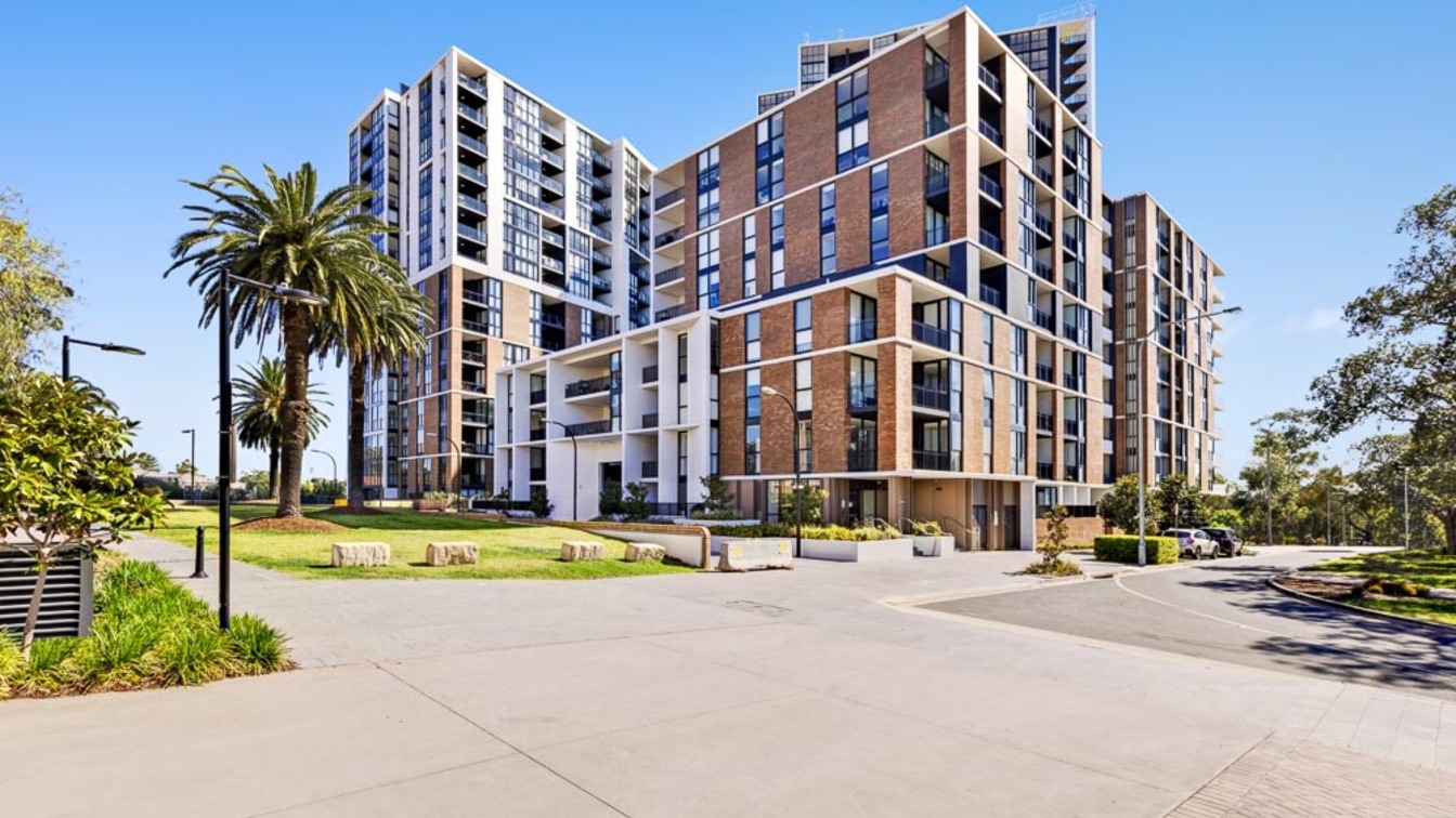 New Key Worker Unit in Westmead CBD  - 9 Maple Tree Rd, Westmead NSW 2145 - 1