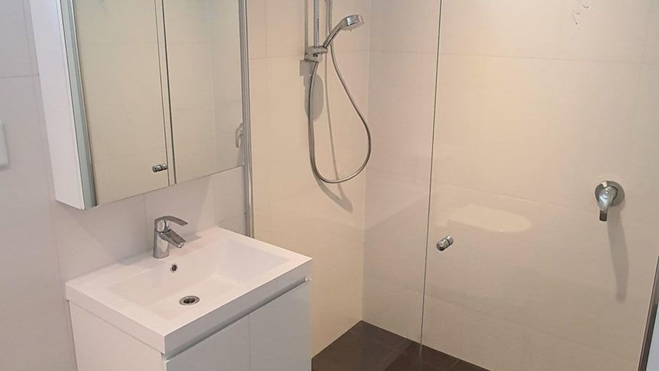Modern Studio Apartment in the Heart of Bondi Junction - 8/8 Council St, Bondi Junction NSW 2022 - 7