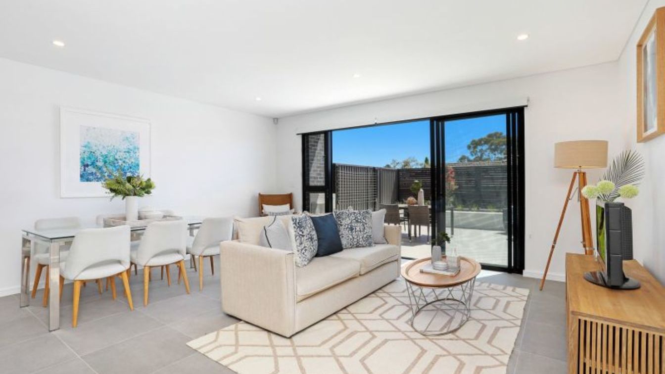 Immaculate townhouse in prime location - 3/11 Rhonda Ave, Narwee NSW 2209 - 1