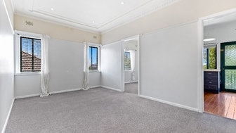 Delightful Art Deco Apartment - Discount to Market Property - 3/45 Toothill St, Lewisham NSW 2049 - 4