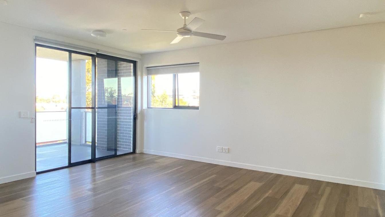 Modern 2 Bedroom Apartment - Affordable Housing - 302/90 Elizabeth St, Liverpool NSW 2170 - 1