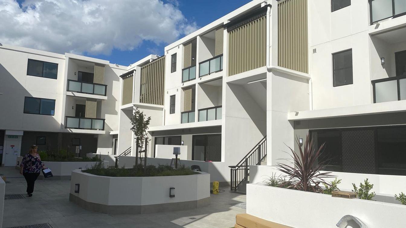 Affordable Housing for Women - Spacious Studio - 211A/42 Frederick Avenue, South Granville, South Granville NSW 2142 - 1