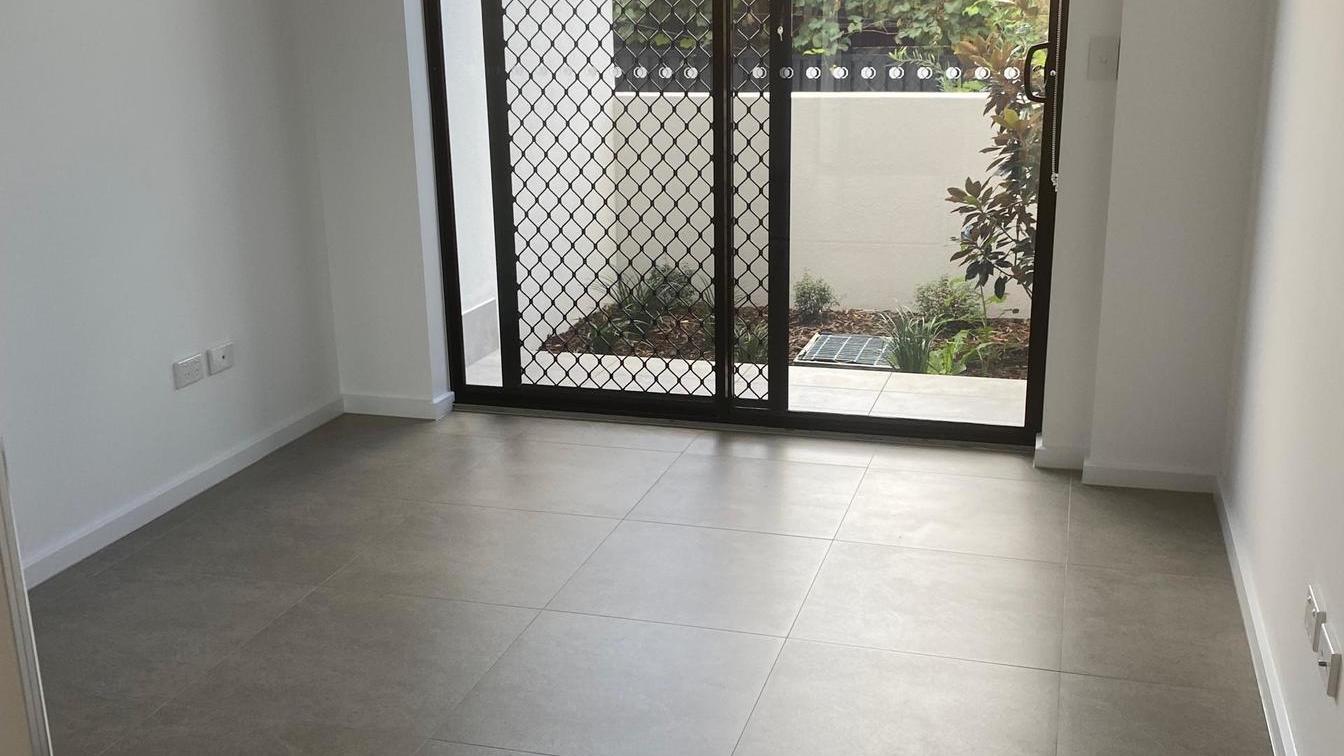 Affordable Housing for Women - Spacious Studio - 211A/42 Frederick Avenue, South Granville, South Granville NSW 2142 - 5