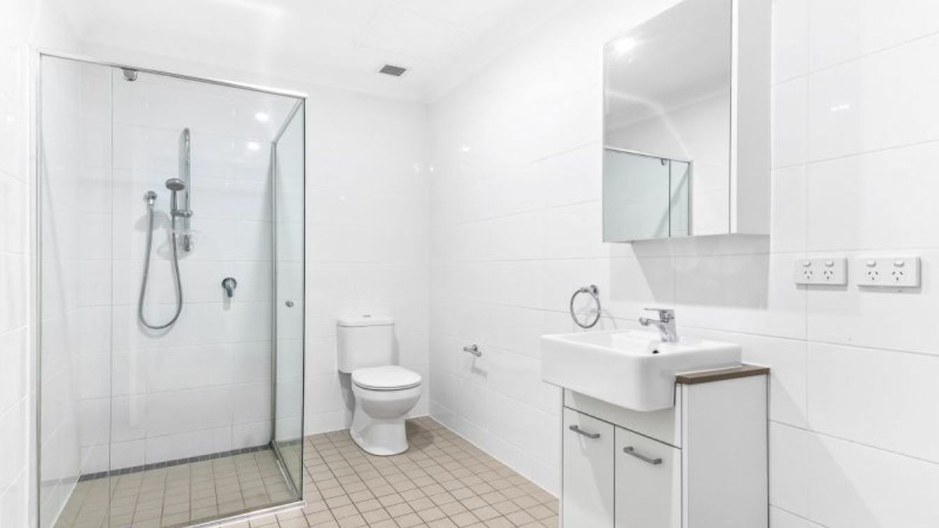 Modern One Bedroom Apartment - National Rental Affordability Scheme (NRAS) - 204/16 Collett Parade, Parramatta NSW 2150 - 6