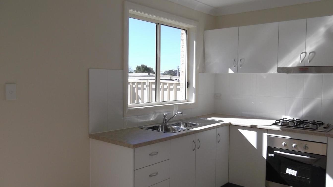 Modern and Spacious Townhouse   - 24 Leppington St, Wyong NSW 2259 - 2