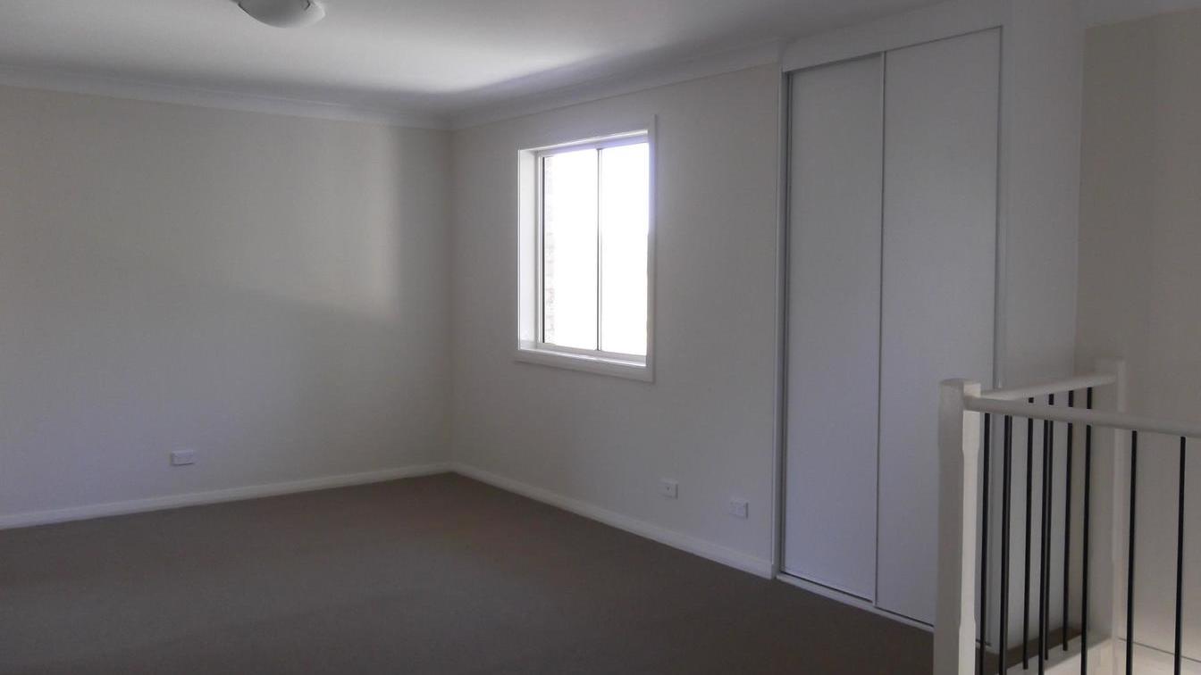 Modern and Spacious Townhouse   - 24 Leppington St, Wyong NSW 2259 - 4