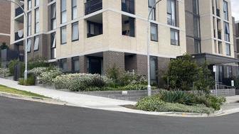 Near new 3 Bedroom Unit with optional car space in the heart of Carlingford for single parent family - 1 Martins Ln, Carlingford NSW 2118 - 1