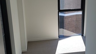 Near new 3 Bedroom Unit with optional car space in the heart of Carlingford for single parent family - 1 Martins Ln, Carlingford NSW 2118 - 4