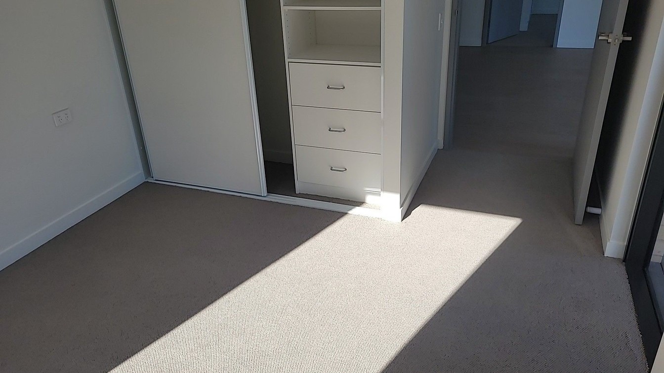 Near new 3 Bedroom Unit with optional car space in the heart of Carlingford for single parent family - 1 Martins Ln, Carlingford NSW 2118 - 5