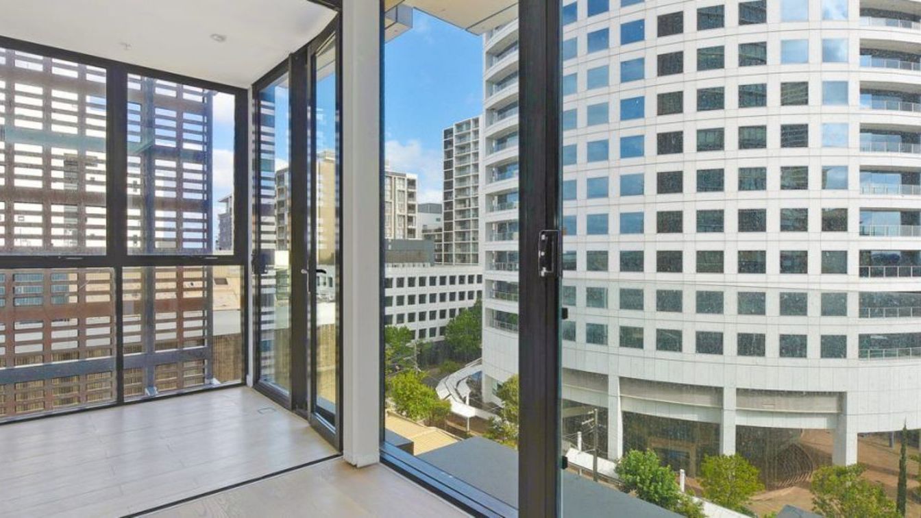 AFFORDABLE 1 BEDROOM ( KEY WORKERS ONLY FOR THE NORTH SYDNEY COUNCIL AREA) - 507/10 Atchison St, Crows Nest NSW 2065 - 6