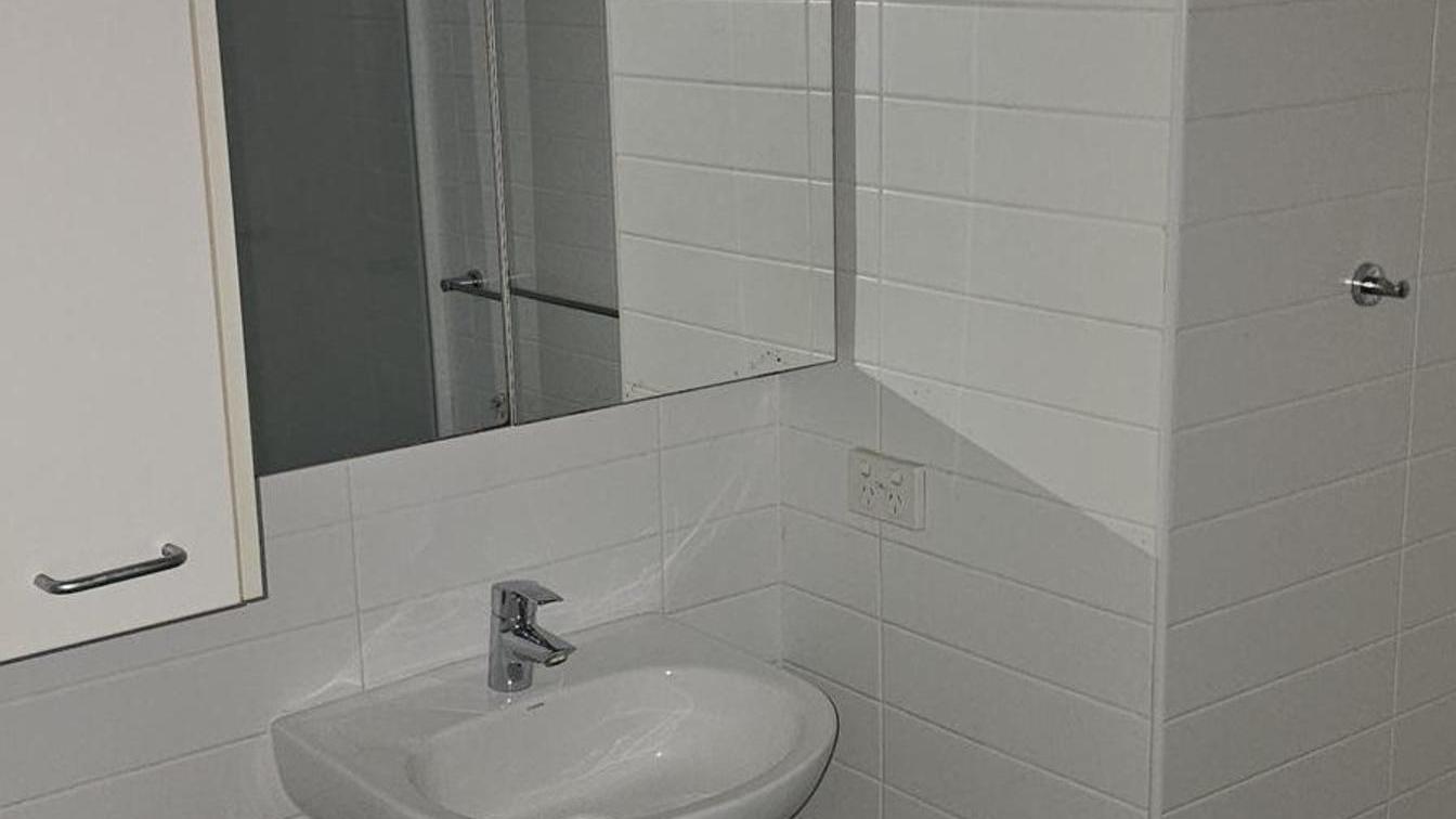 Studio Apartment Camperdown - 31 Pyrmont Bridge Rd, Camperdown NSW 2050 - 6