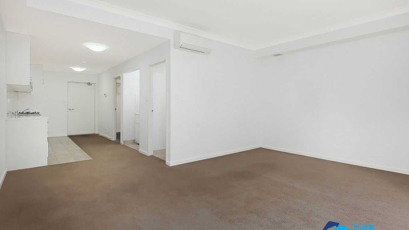 NEAR NEW AFFORDABLE 1 BEDROOM UNIT( PRICE IS NEGOTIABLE) - 103/2A Lister Avenue, Rockdale NSW 2216 - 3