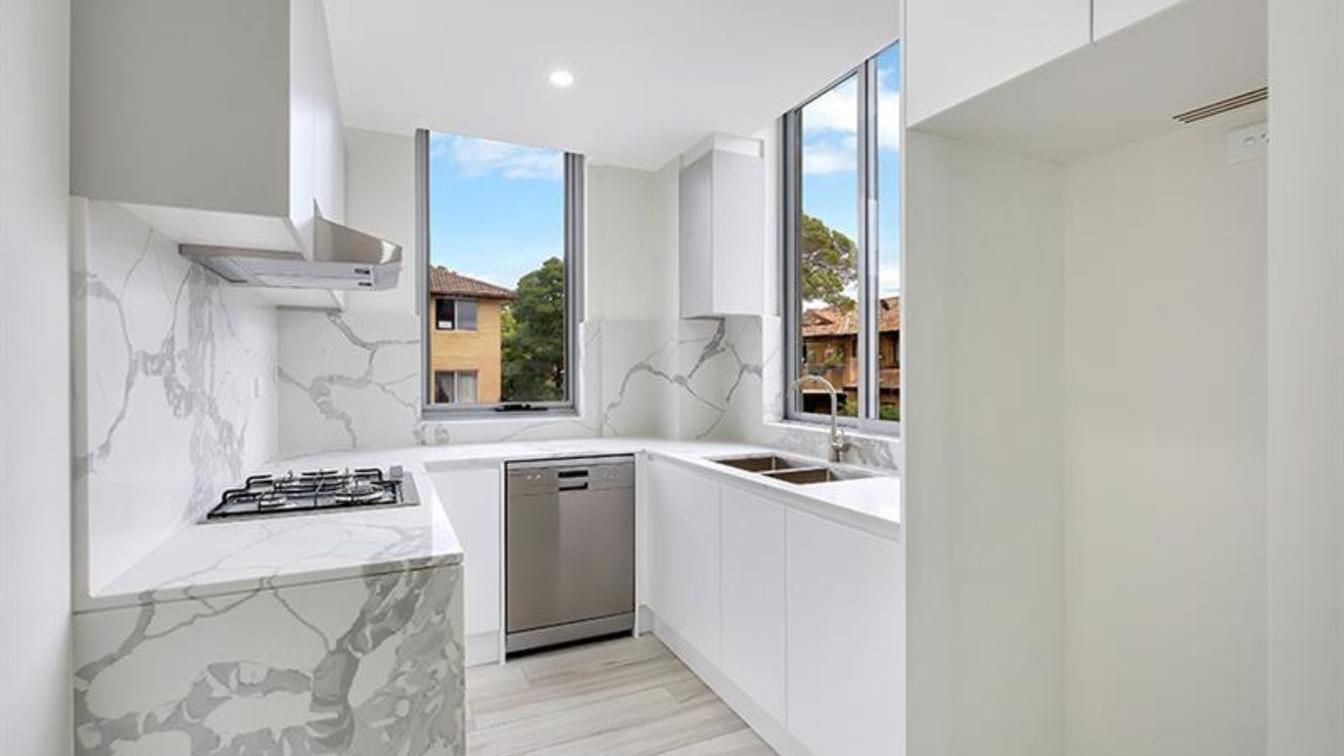 STYLISH COURTYARD APARTMENT - AFFORDABLE HOUSING - 8/3 York St, Belmore NSW 2192 - 3